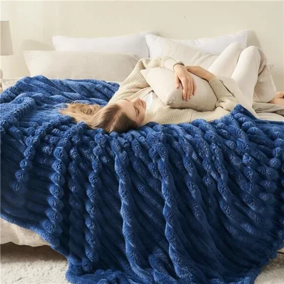 Super Soft Throw Blanket Navy Premium Silky Flannel Fleece 3D Ribbed 50"x60" - Picture 4 of 6